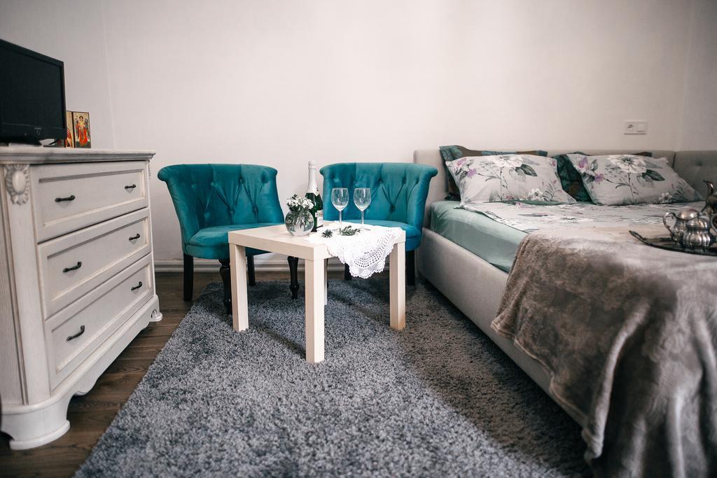 Apartment Natalya ลวีฟ ภายนอก รูปภาพ